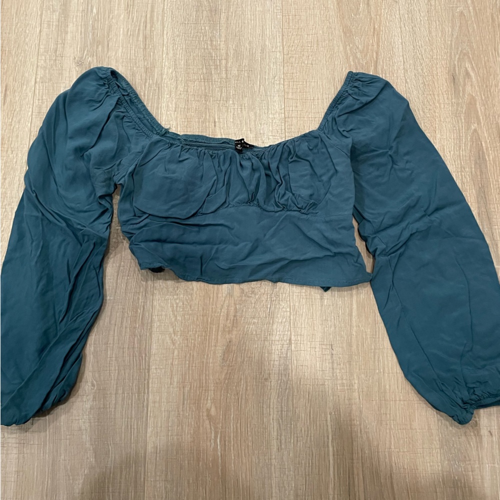 Kendall and Kylie crop top